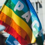 Foto „Regenbogenflagge Frieden“ von Markus Spiske @ Unsplash